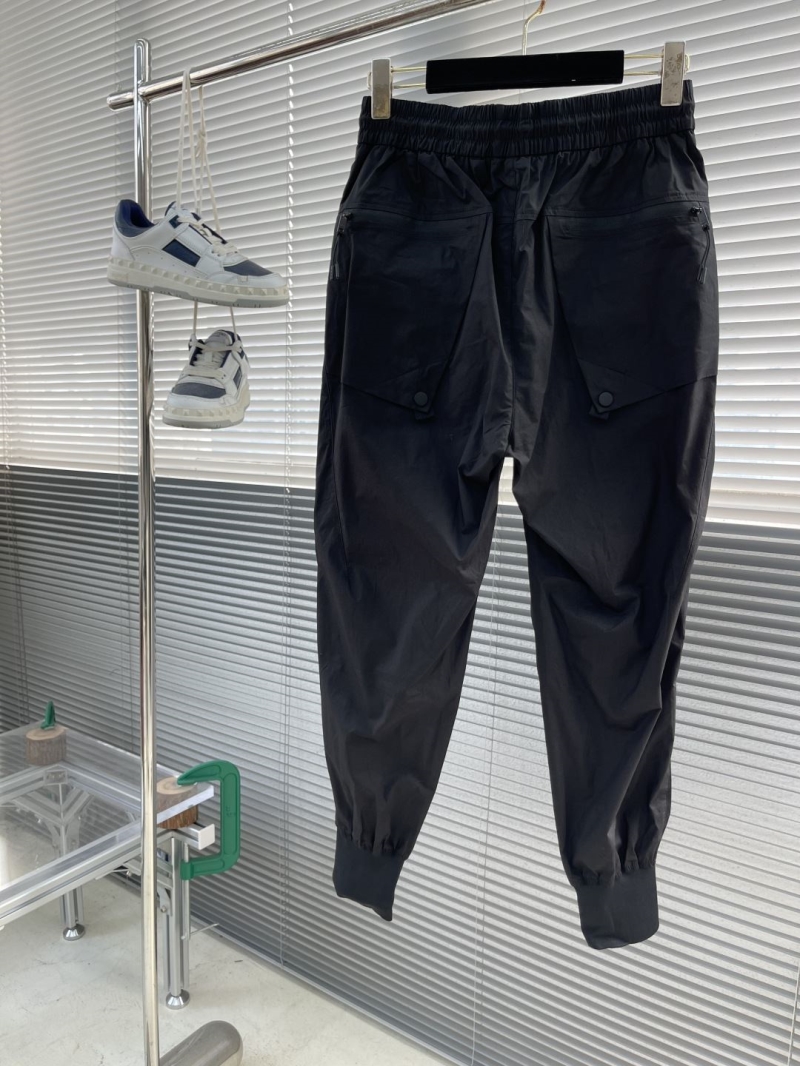 Y-3